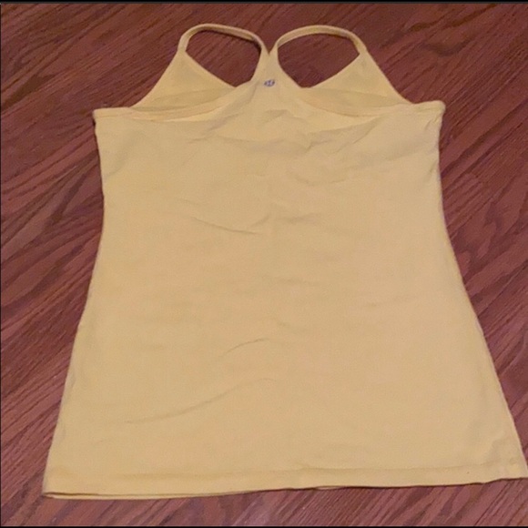 Size 6 Lululemon tank - Picture 2 of 2